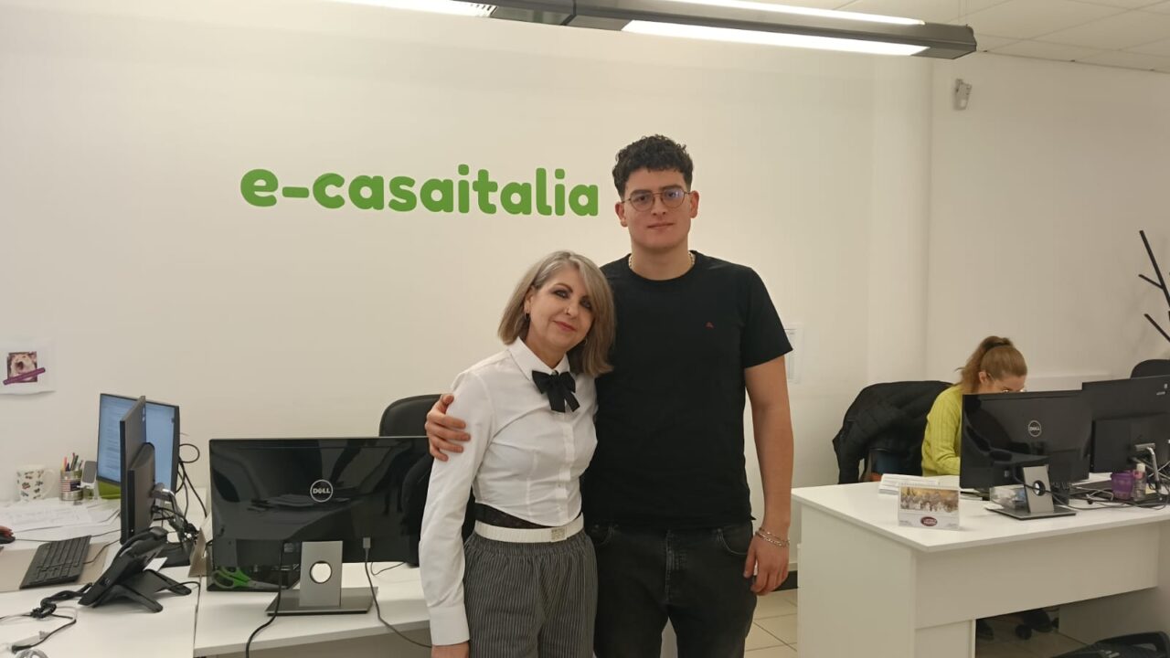 Successo - Esperienza E Innovazione: E-Casaitalia Unisce 2 Generazioni Per Un Futuro Sostenibile - 13