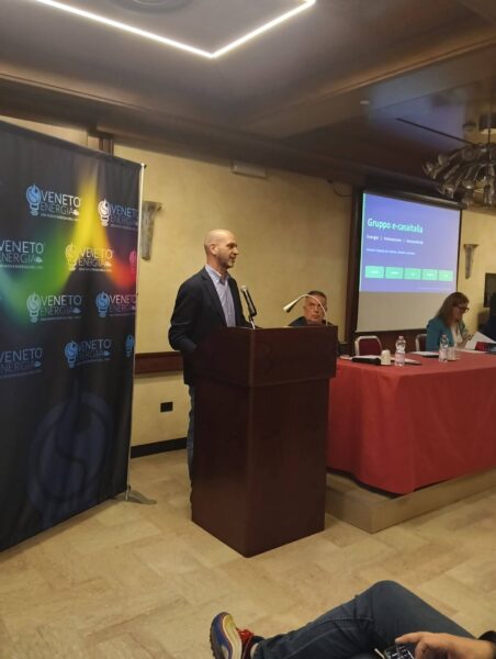Oltre 100 cittadini a camposampiero per la comunità energetica in veneto: e-cer è realtà - 2 Comunità Energetica In Veneto - Oltre 100 Cittadini A Camposampiero Per La Comunità Energetica In Veneto: E-Cer È Realtà - 1